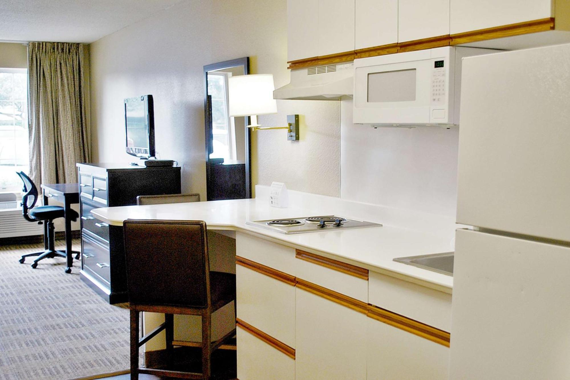 Extended Stay America Suites - Atlanta - Marietta - Powers Ferry Rd Sandy Springs Eksteriør bilde