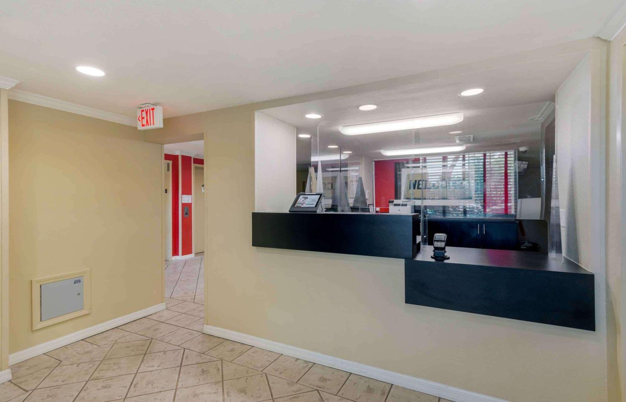 Extended Stay America Suites - Atlanta - Marietta - Powers Ferry Rd Sandy Springs Eksteriør bilde