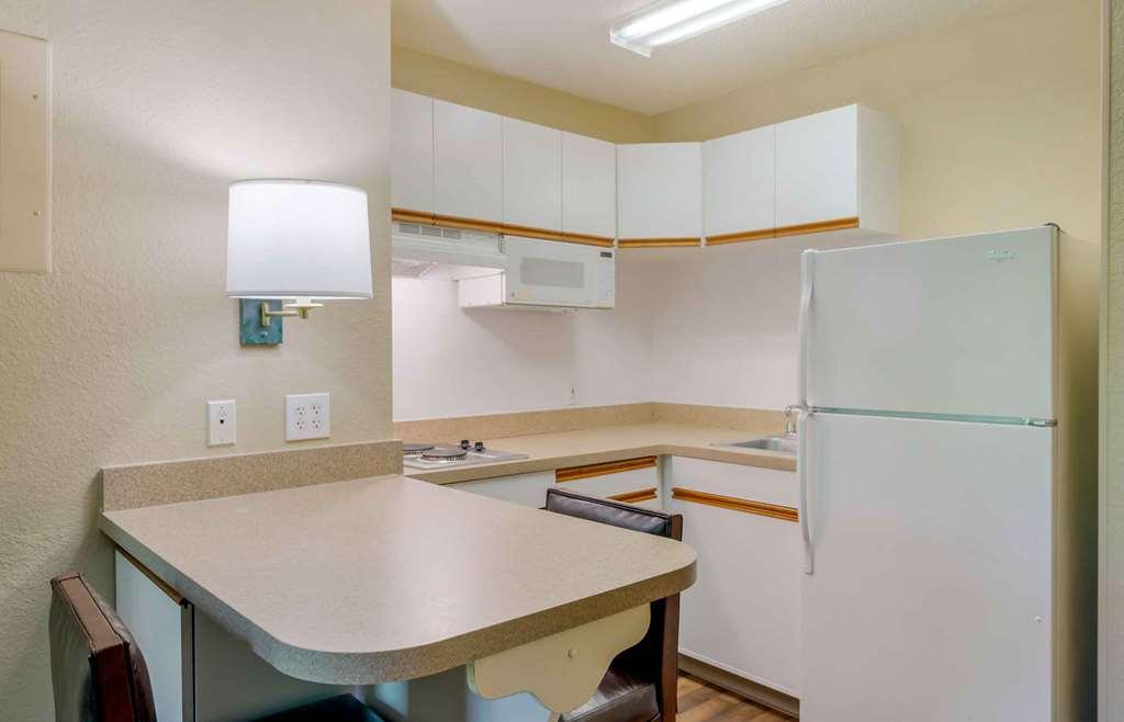Extended Stay America Suites - Atlanta - Marietta - Powers Ferry Rd Sandy Springs Rom bilde